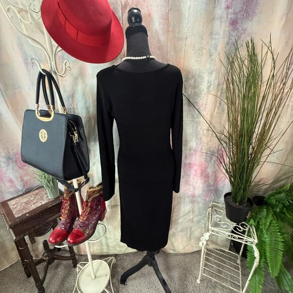 📌Almost Famous Knitted Long Sleeves Rayon Blend Sweater Dress - Picture 2 of 14